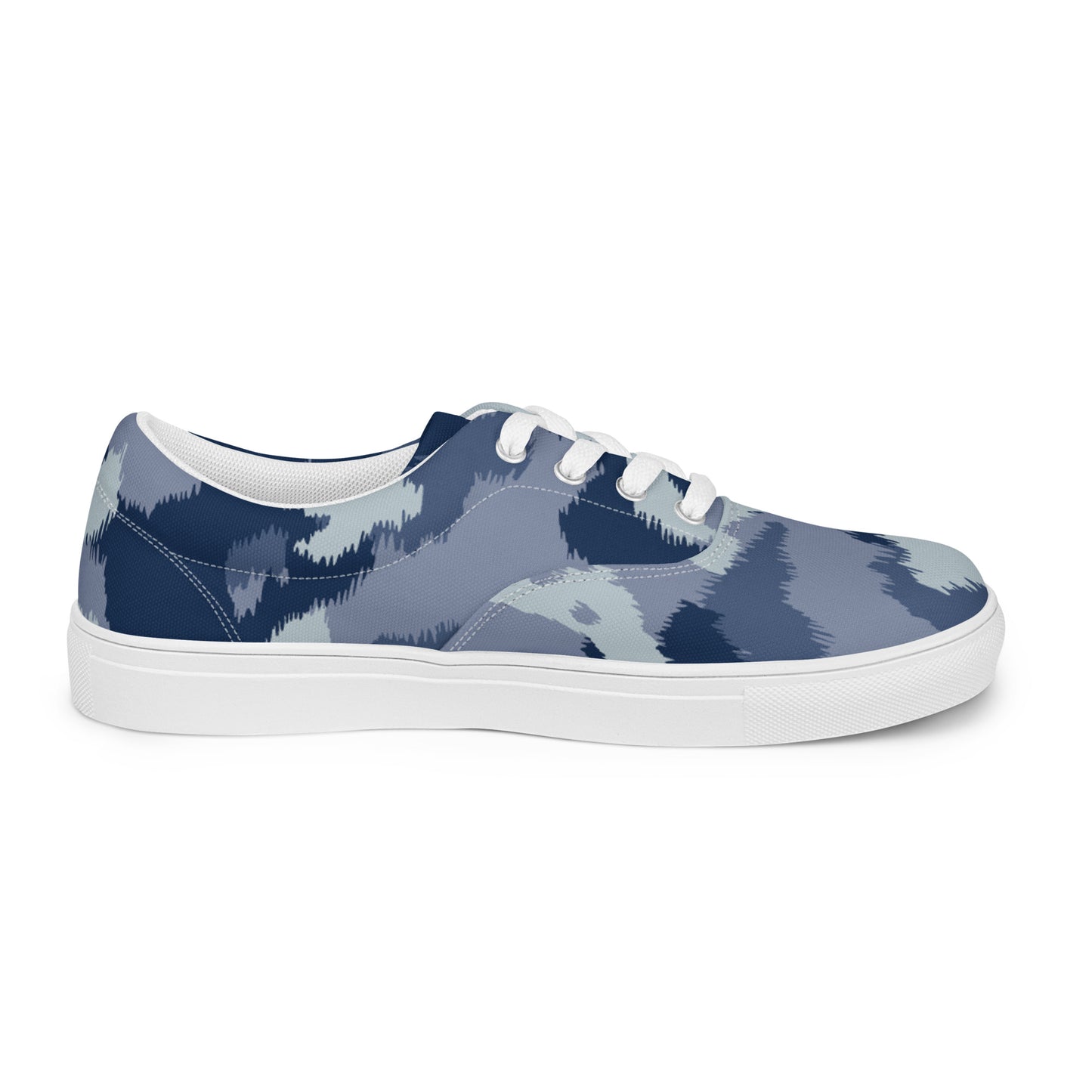 Women’s lace-up canvas shoes