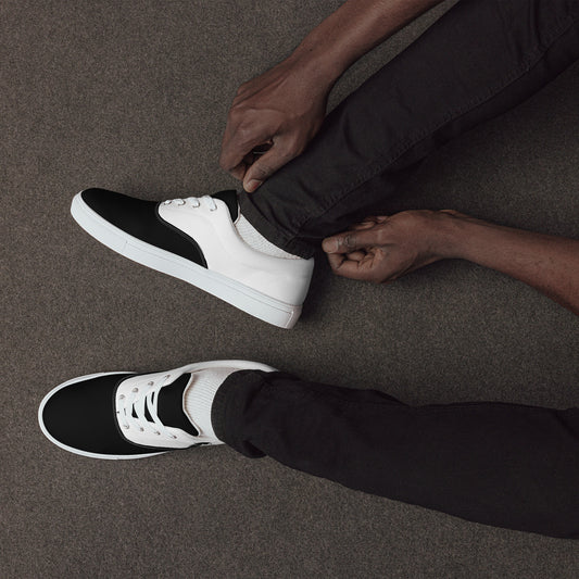 Men’s lace-up canvas shoes